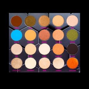 Barbarella Eyeshadow Palette